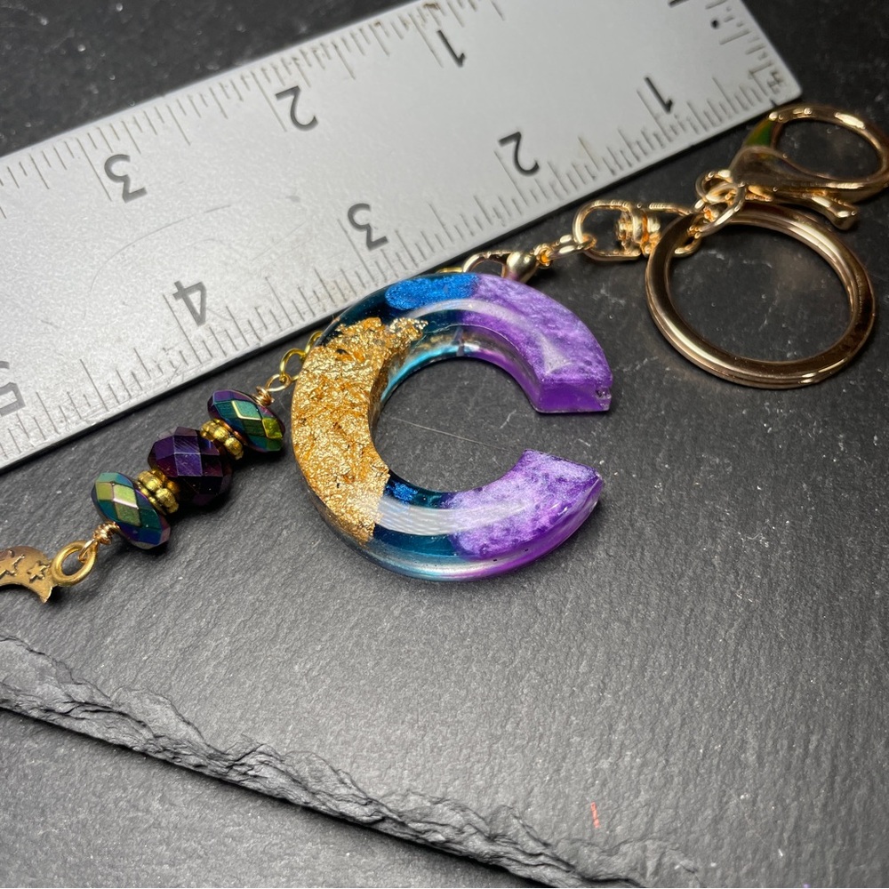 Custom Made Purple And Blue Letter C Keychain - Picture 6 of 11